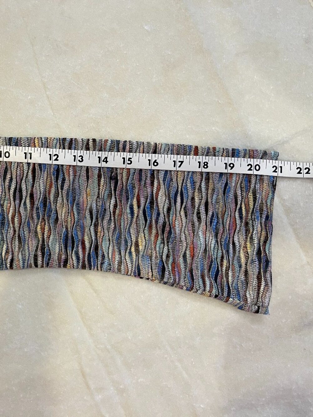 Knit Relaxed Fit Top - Picture 5 of 8